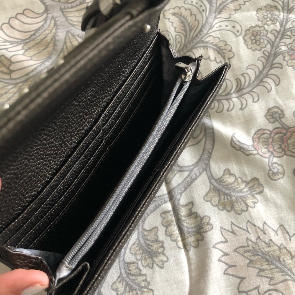 Wallet - Picture 4 of 5